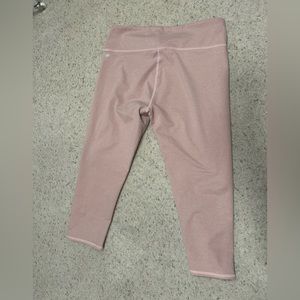 Fabletics size L capri length workout pants